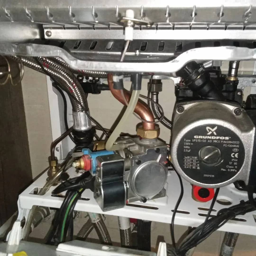 نصب حرفه‌ای و استاندارد